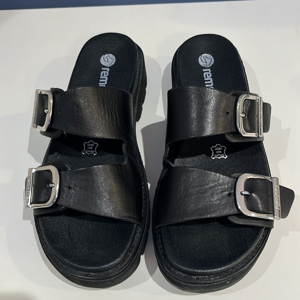 remonte Buckle Sandals - Picture 3 of 9